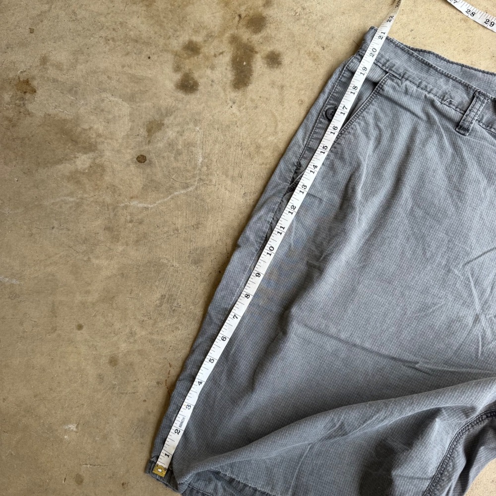 Vans Chino Shorts Mens 38 Gray Plaid Cotton Casual Skater Streetwear Everyday - Picture 8 of 12